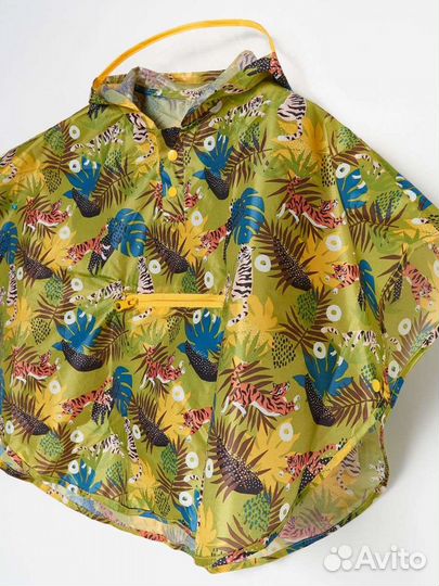 Детский плащ