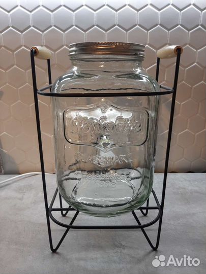 Лимонадник с краном на подставке