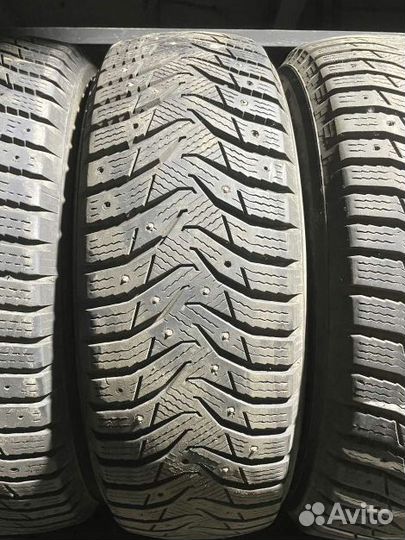 Kumho WinterCraft Ice WI31 215/65 R17 104S