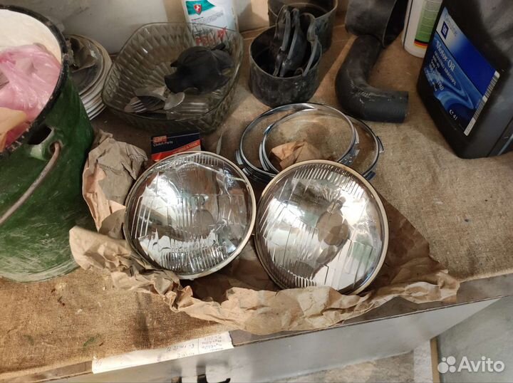 Фары ваз 2101, 2102 СССР с хром накладками