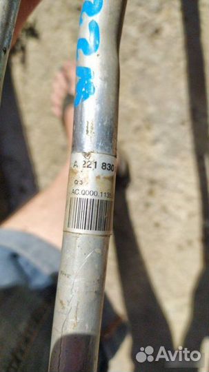 Трубка кондиционера Mercedes S W221