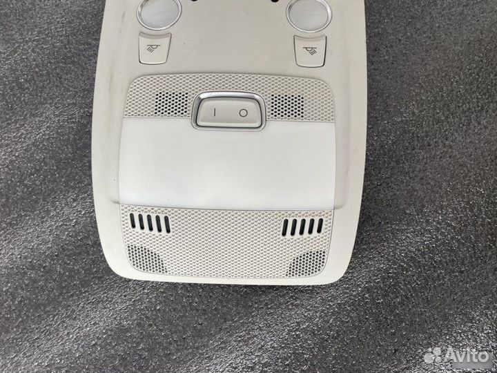 Плафон освещения Audi A4 B8 2.0 tfsi multitronic