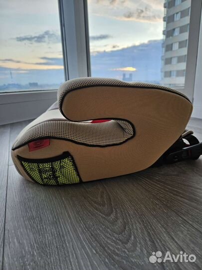 Автокресло бустер от 22 кг до 36