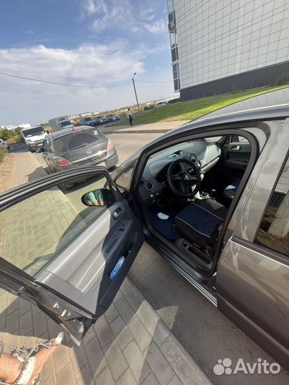 Mitsubishi Colt 1.3 AMT, 2005, 240 000 км