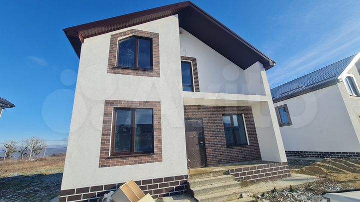 Дом 126 м² на участке 5 сот.