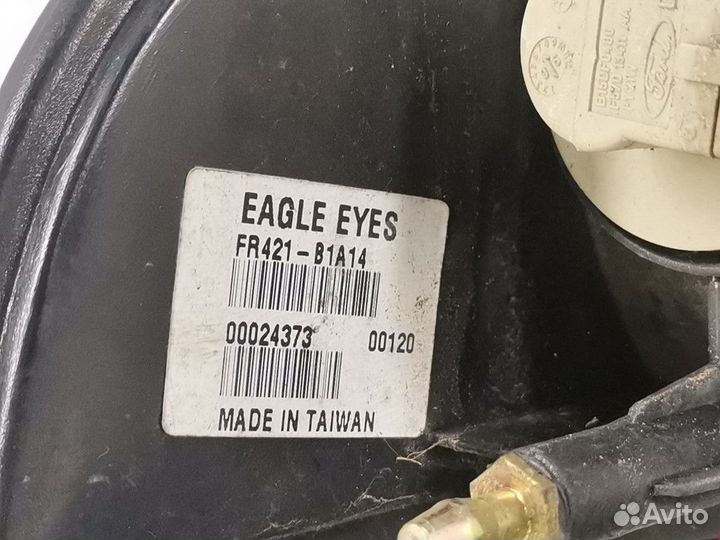 Поворотник правый Ford Explorer 2 1999 F67Z13200AA