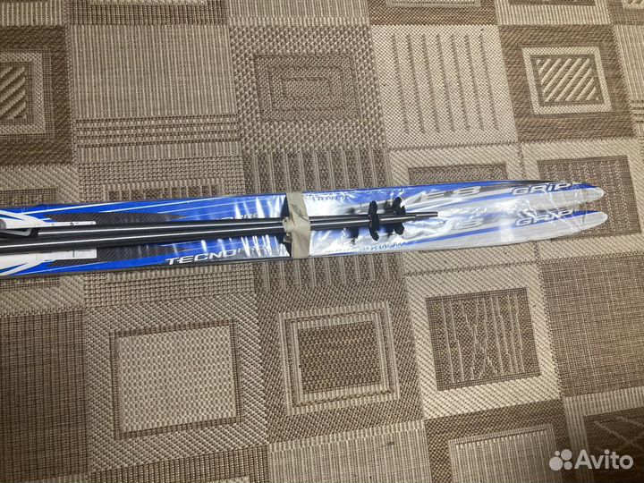 Беговые лыжи и палки