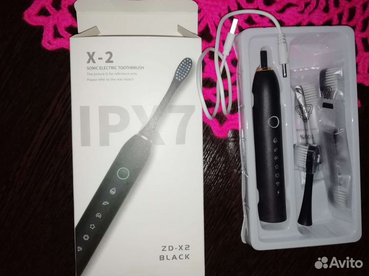 Зубная щетка