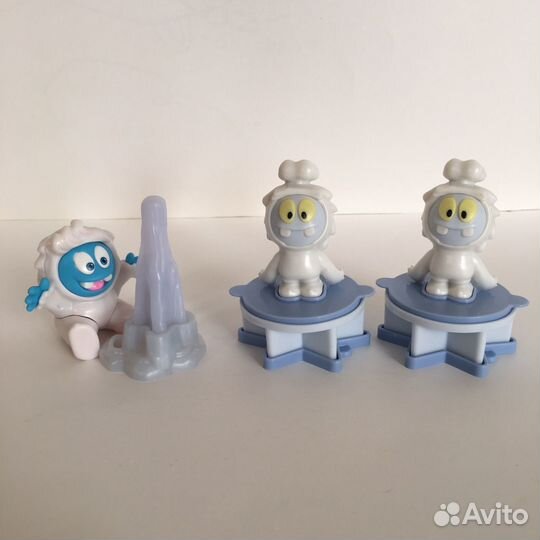 Игрушки из Киндер Макси