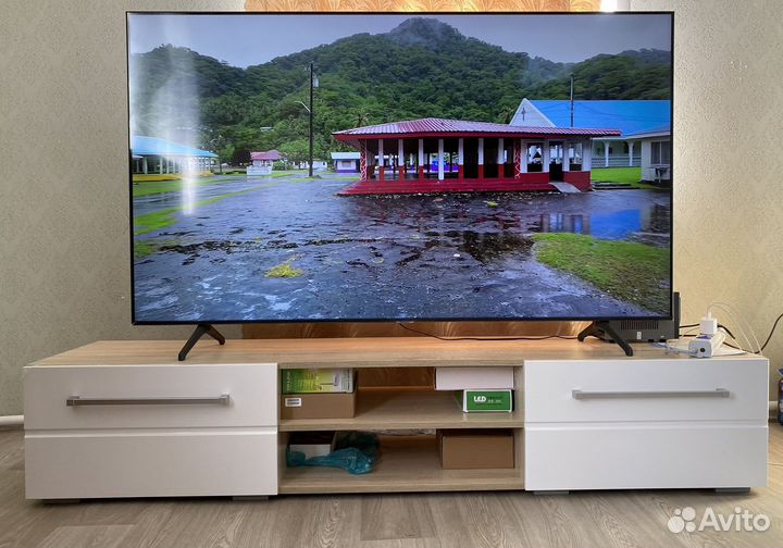 Тумба под телевизор