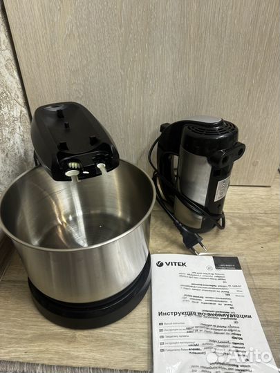 Vitek Миксер 1418