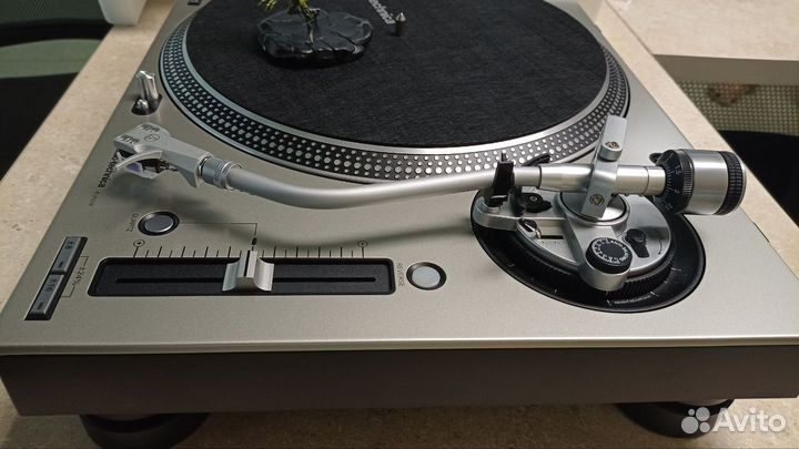 Виниловый проигрыватель Audio-Technica AT-LP140XPS