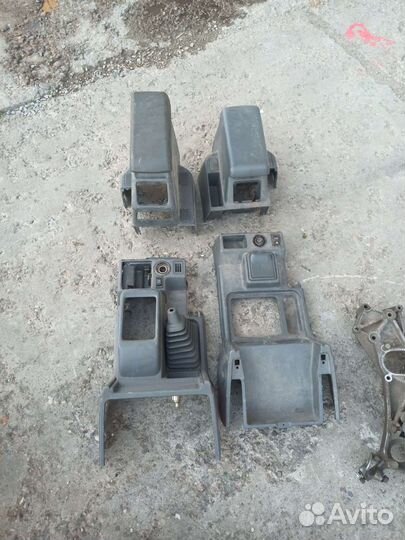 Пластик салона mitsubishi pajero 2