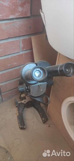 Бинокулярный микроскоп