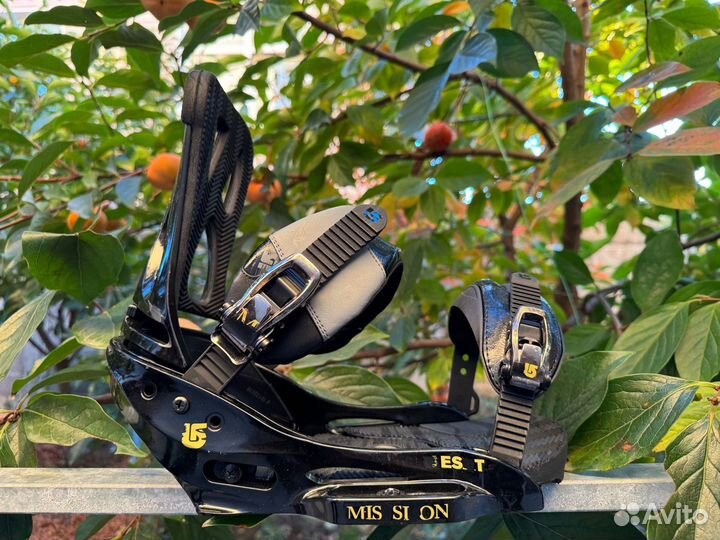 Крепления для сноуборда burton mission est