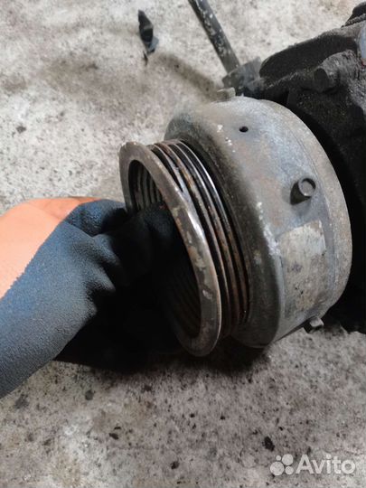 Компрессор кондиционера Mitsubishi sigma 6g72 3.0