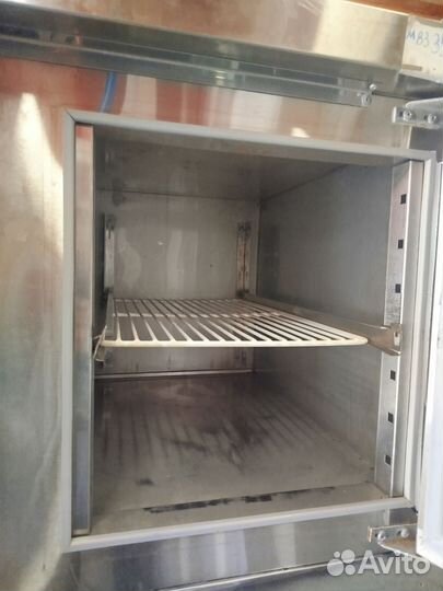 Морозильный стол