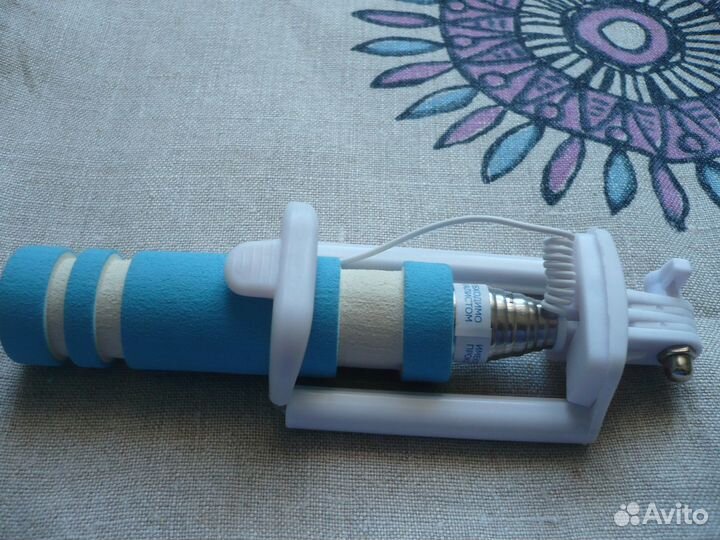 Телескопический монопод для селфи