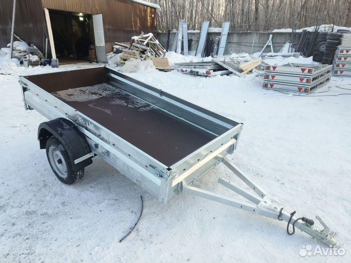 Прицеп 2.5х1.25 с колесами новый.риналь