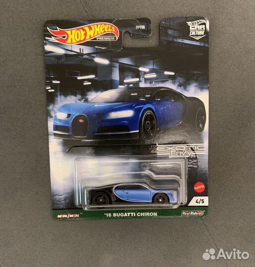 Hot wheels premium 1/64