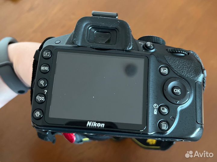 Зеркальный фотоаппарат Nikon d3200