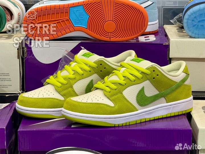 Кроссовки Nike SB Dunk Low Green Apple