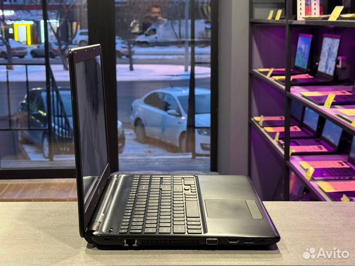 Ноутбук Acer Aspire E1-522