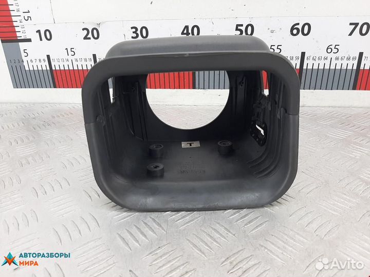 Кожух рулевой колонки Hyundai Terracan рест. 2005