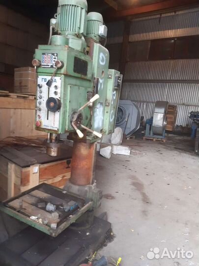 Сверлильный станок