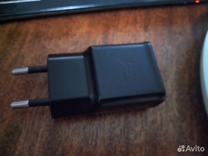 Зарядка смартфона Samsung EP-TA200 15W Вт