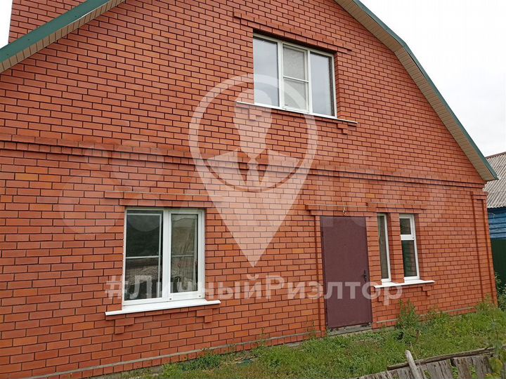 Дом 185,6 м² на участке 6 сот.