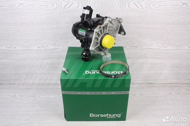 Помпа с термостатом 1,8 tfsi Audi A1 Sportback