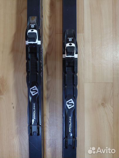 Лыжи беговые Atomic Pro с креплениями
