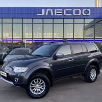 Mitsubishi Pajero Sport 3.0 AT, 2012, 210 616 км, с пробегом, цена 1 879 000 руб.