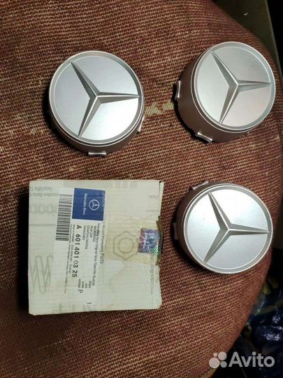 Оригинальный колпак колёса Mercedes