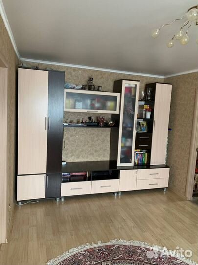 Стенка в гостиную