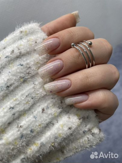 Маникюр в студии