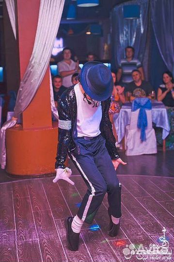 Танцор/Двойник Майкла Джексона