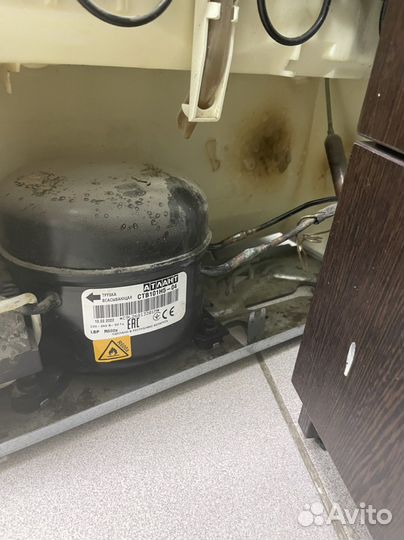 Холодильник liebherr 3021 55см