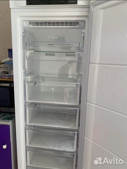 Холодильник как новый