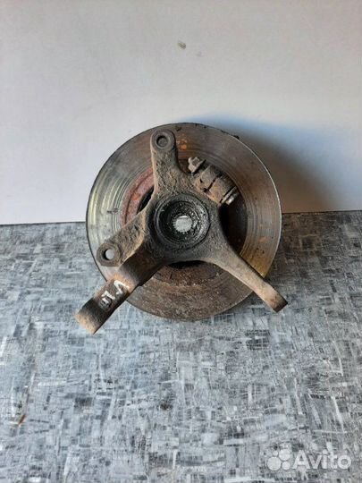 Поворотный кулак передний левый Daewoo Matiz M150