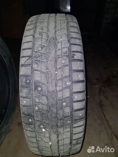Dunlop SP Winter Ice 01 205/60 R16