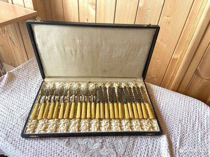 Набор 24 вилки и ножа латунь бакелит винтаж Европа