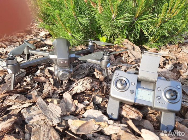 Квадрокоптер 4DRC M1 PRO с бесколлекторным двигате