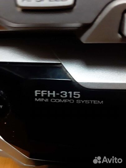 Музыкальный центр