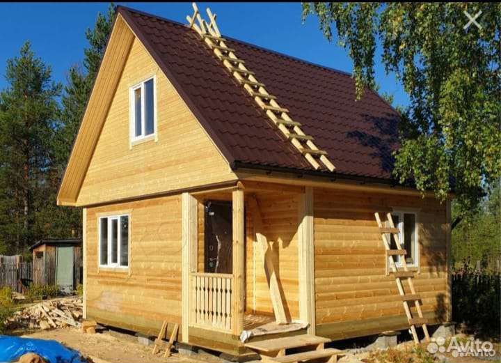 Бригада строителей