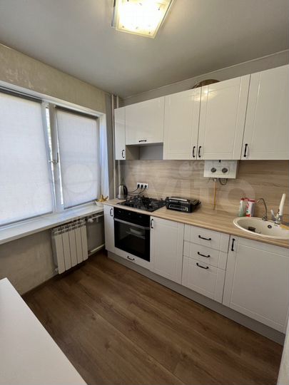 3-к. квартира, 56 м², 3/5 эт.