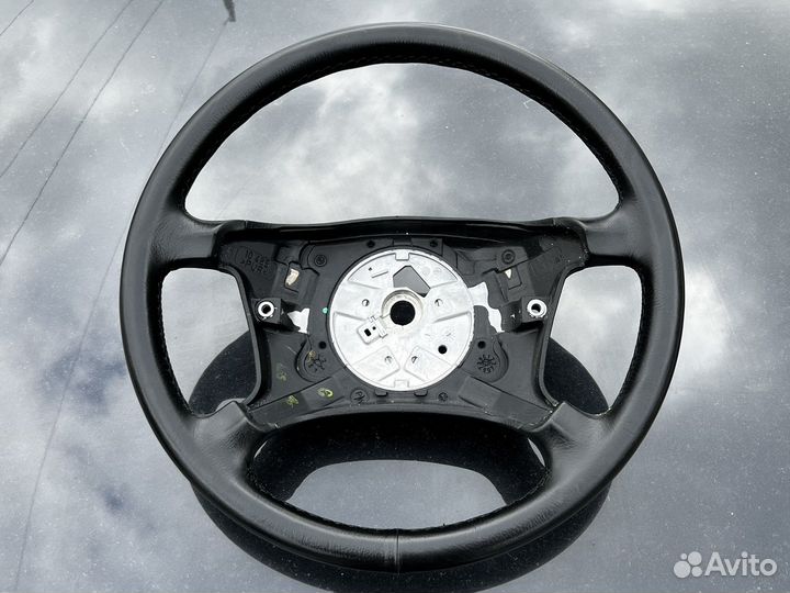 Руль дорестайлинг BMW E38