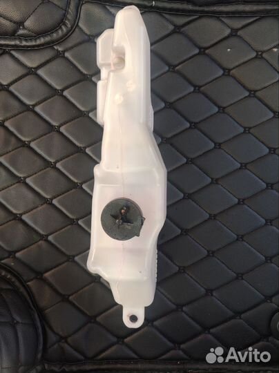 Расширительный бак Camry