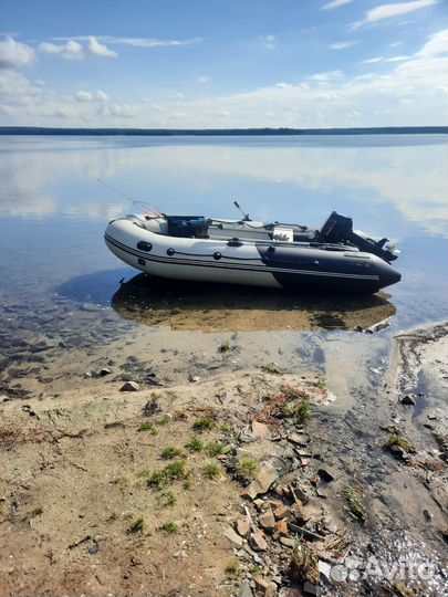 Лодка моторнпч пвх Ривьера 360